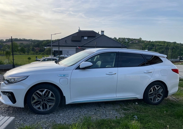 Kia Optima cena 79850 przebieg: 108320, rok produkcji 2019 z Jasło małe 92